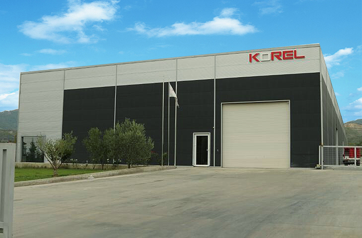 the steel construction producted by PTH in Albania.jpg la construcción de acero producted por PTH en Albania.jpg